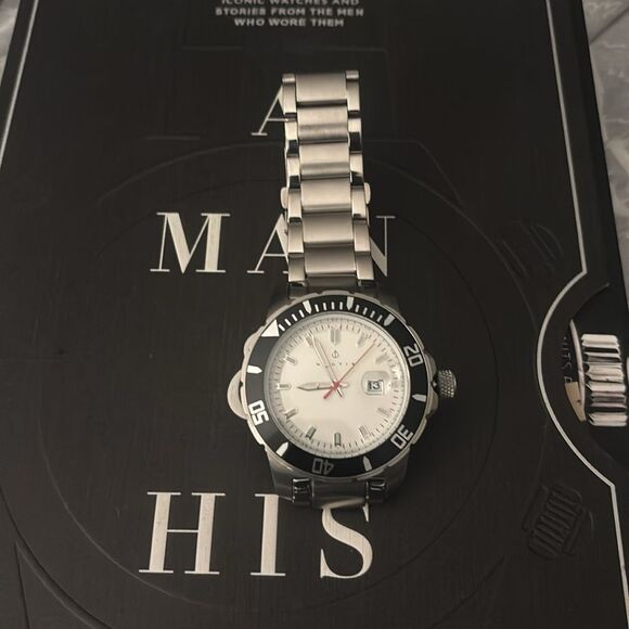 Nautis Admiralty Pro 200 Men's Watch with a Bracelet and Date Display - Picture 1 of 7